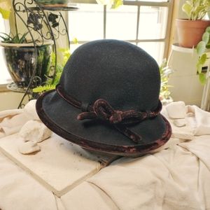 The Scala Collection Women's 100% Wool Cloche Hat in Black w/ Brown Velvet Trim
